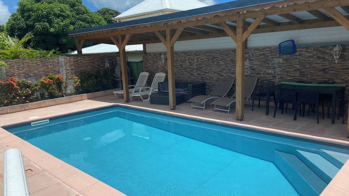 Sainte-Anne House | Homerez - House in Sainte-Anne, pool