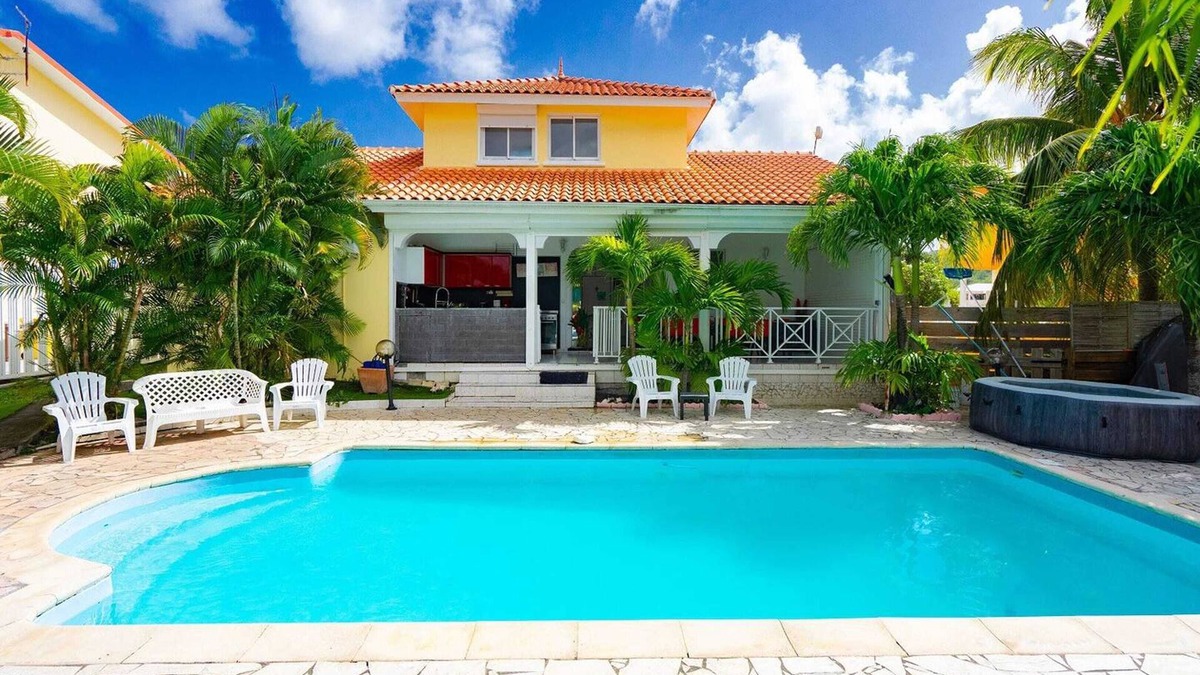 Sainte-Anne House | Homerez - House in Sainte-Anne
