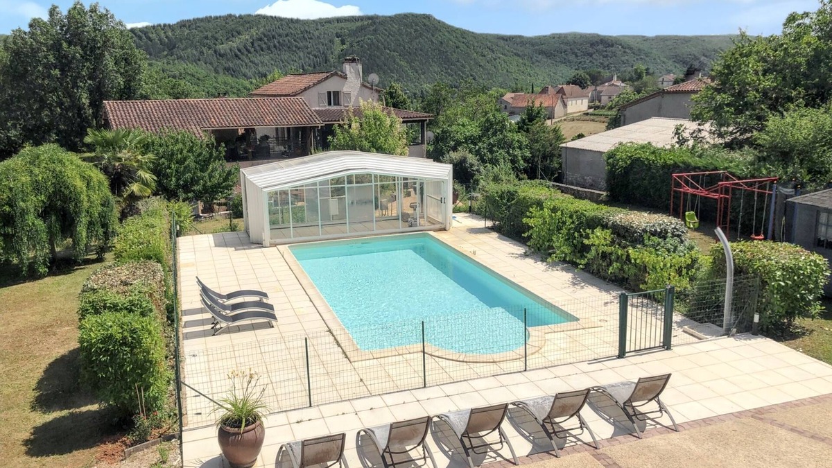 Saint-Gery House | Homerez - House in Saint-Géry + Pool