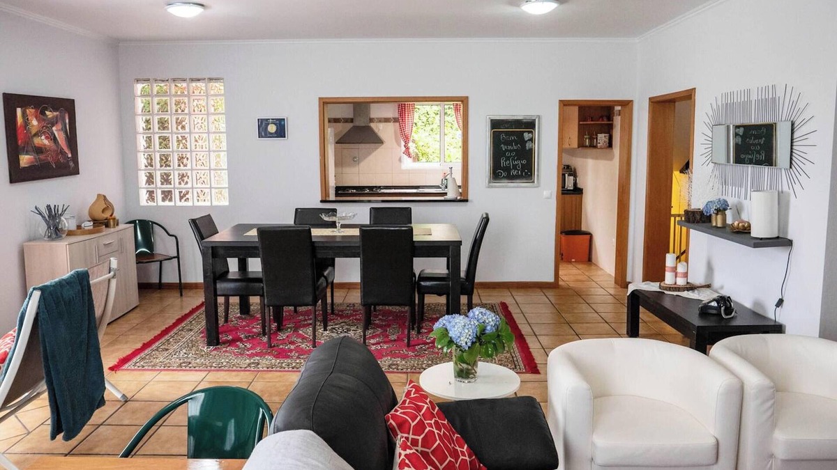 Sao Jorge House | Homerez - House in Santana, parking included