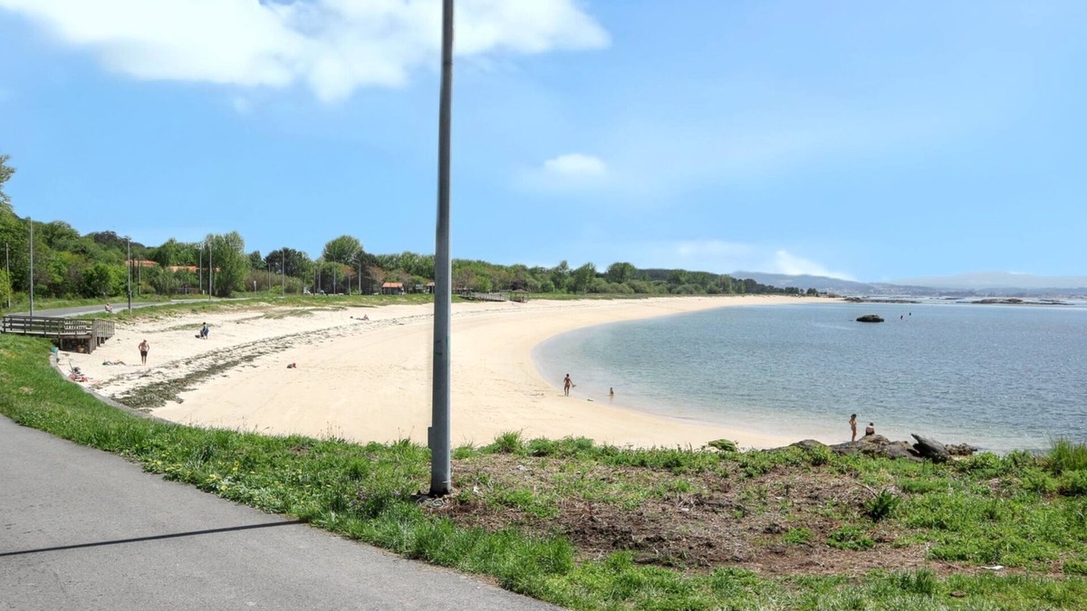 Boiro House | Homerez - House near Boiro, sea view