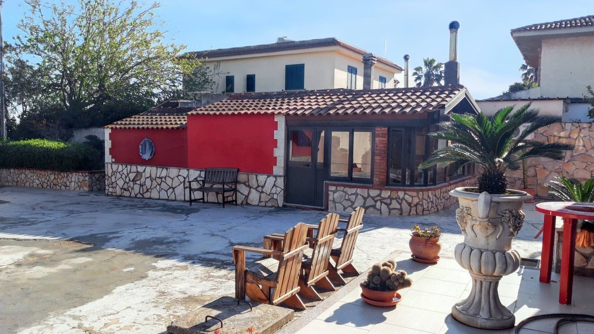 Granelli House | Homerez - House Pachino, sea view