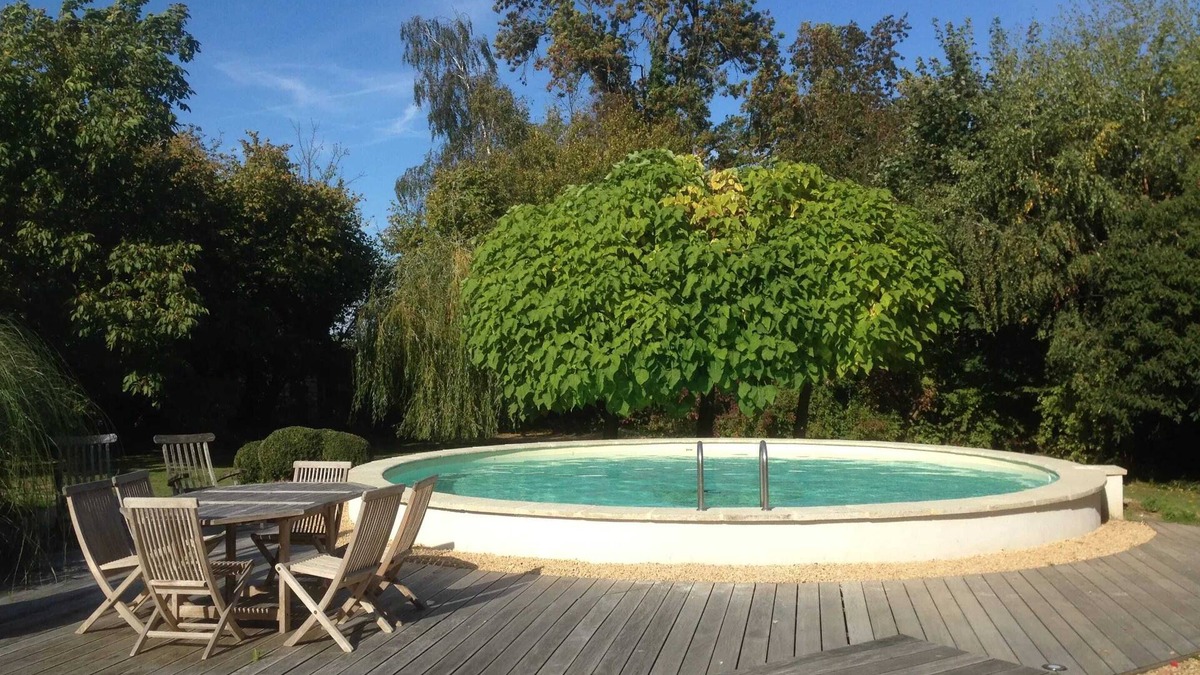 Burdinne Villa | Homerez - Ideal Villa in Burdinne with private pool