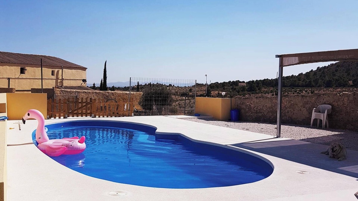 Lorca Villa | Homerez - Luxury Villa in Zarzadilla de Totana with Pool