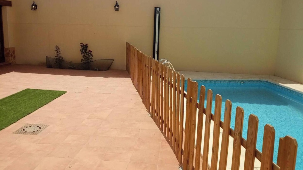 Las Casas Villa | Homerez - Luxury Villa with Private Pool in Las Casas