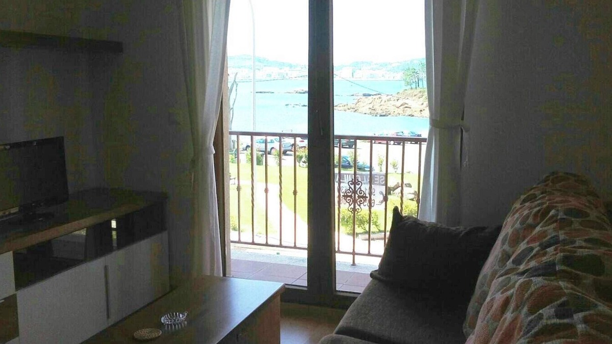 Palmeira Apartment | Homerez - Modern Apartment in Riveira 80m² + Sea View