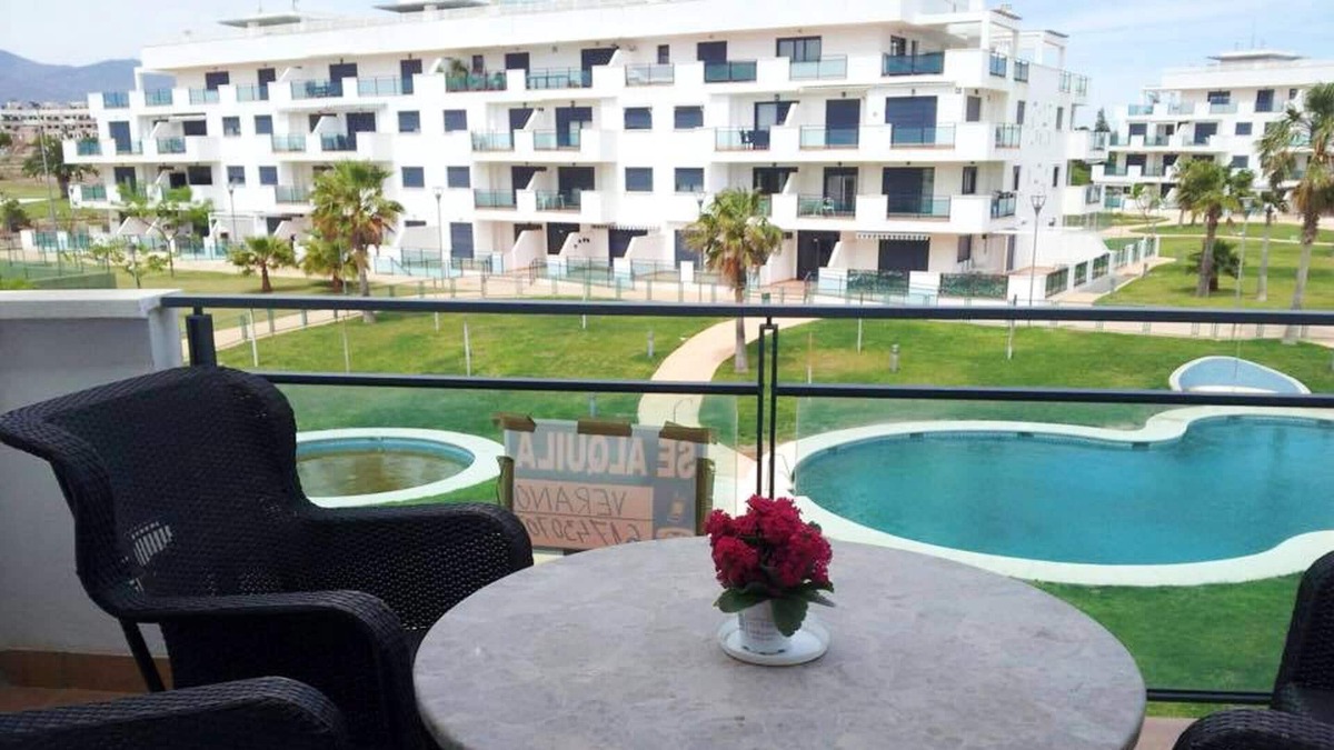Retamar Apartment | Homerez - Nice appartement 1 km away from the beach for 4 ppl. with shared pool