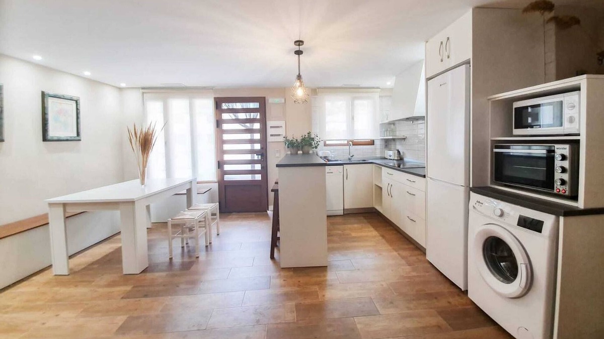 Alcala del Jucar House | Homerez - Nice bungalow for 6 ppl. at Alcalá del Júcar