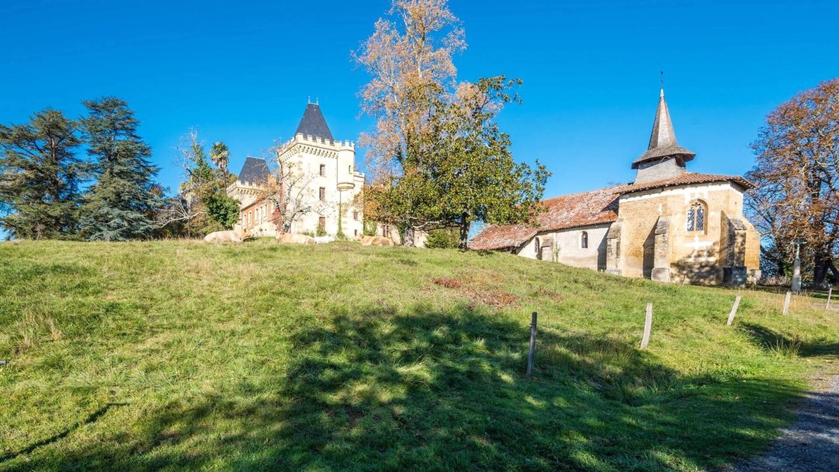 Monlaur-Bernet House | Homerez - Nice house for 4 ppl. with terrace at Monlaur-Bernet