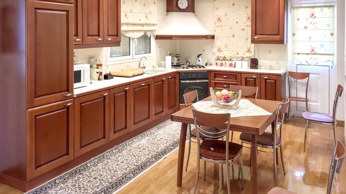 Vlachokerasia House | Homerez - Nice house for 4 ppl. with garden and balcony at Manthirea