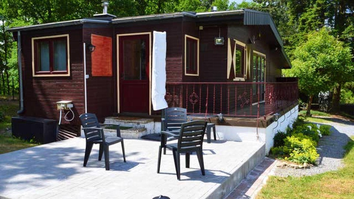 Biron House | Homerez - Nice house for 5 ppl. with garden and terrace at Érezée