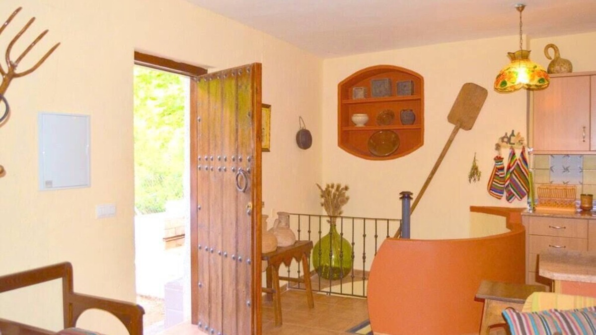Siles House | Homerez - Nice house With mountain view and terrace