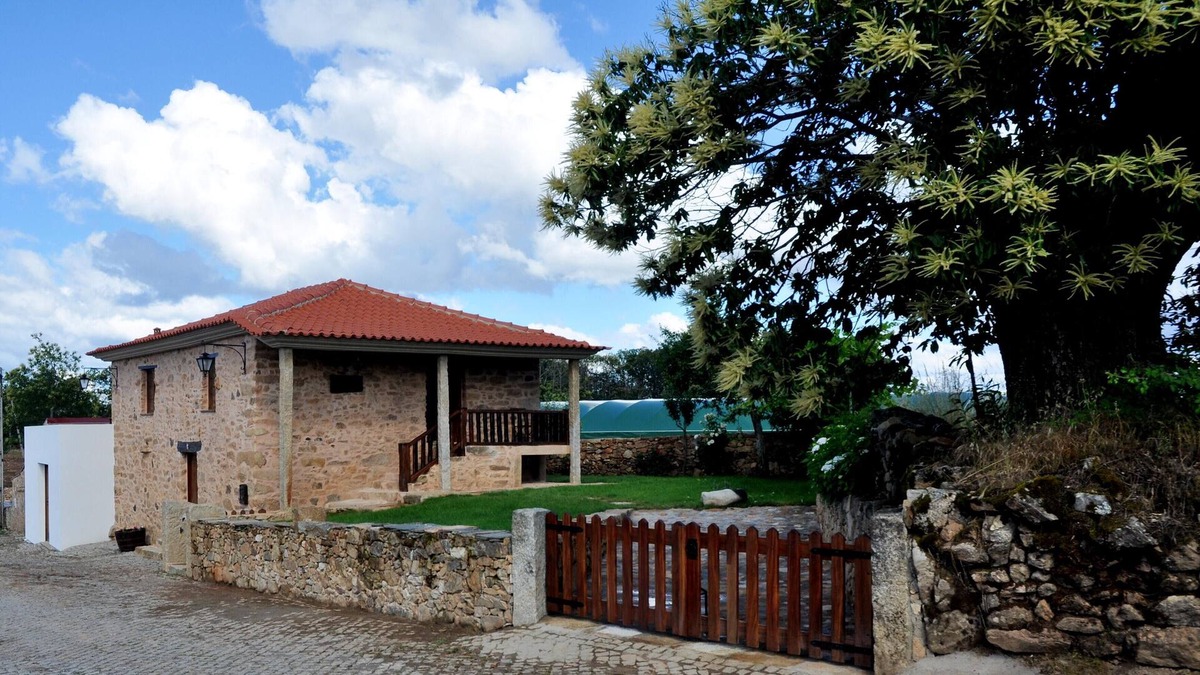 Salsas House | Homerez - Nice house With mountain view and terrace
