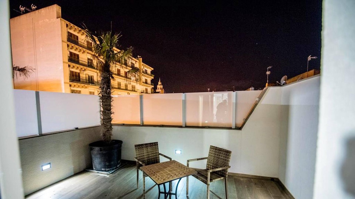 Comiso Apartment | Homerez - Nice studio for 2 ppl. with terrace at Comiso