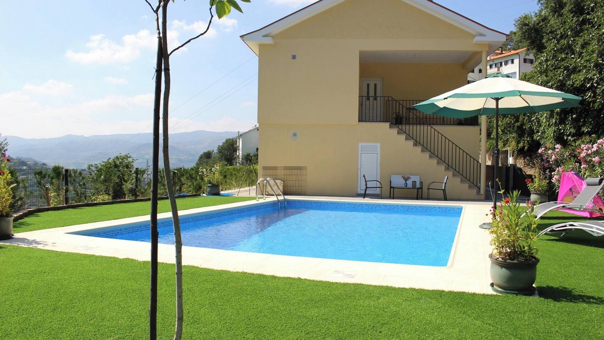 Resende Villa | Homerez - Villa São Martinho de Mouros