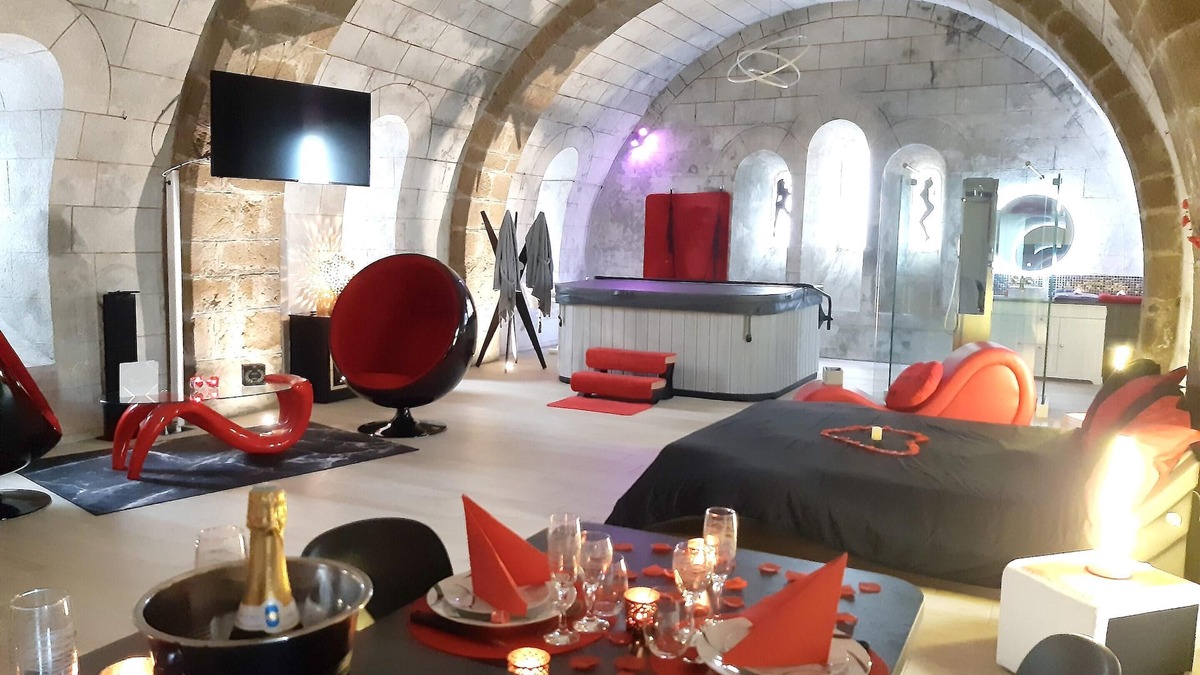 Ambrieres-les-Vallees Apartment | Homerez - Studio for 2 ppl. with jacuzzi and terrace at Ambrières-les-Vallées