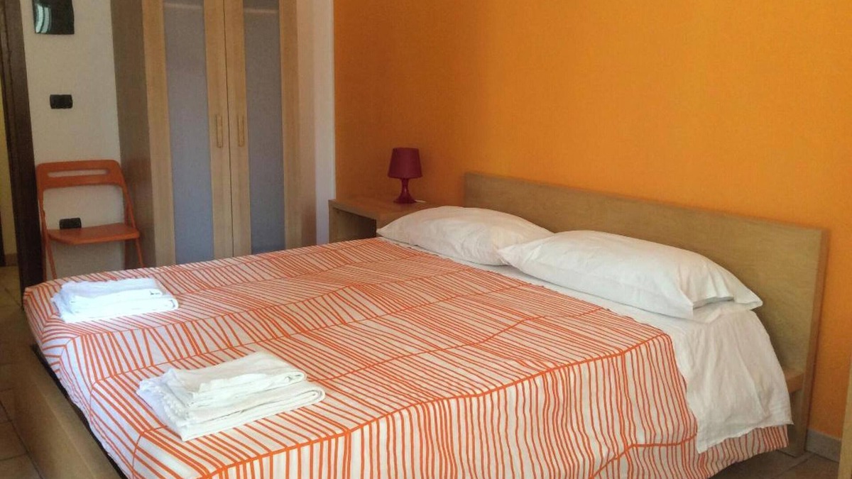 Schiavonea Apartment | Homerez - Spacious apartment Schiavonea 170m² + balcony