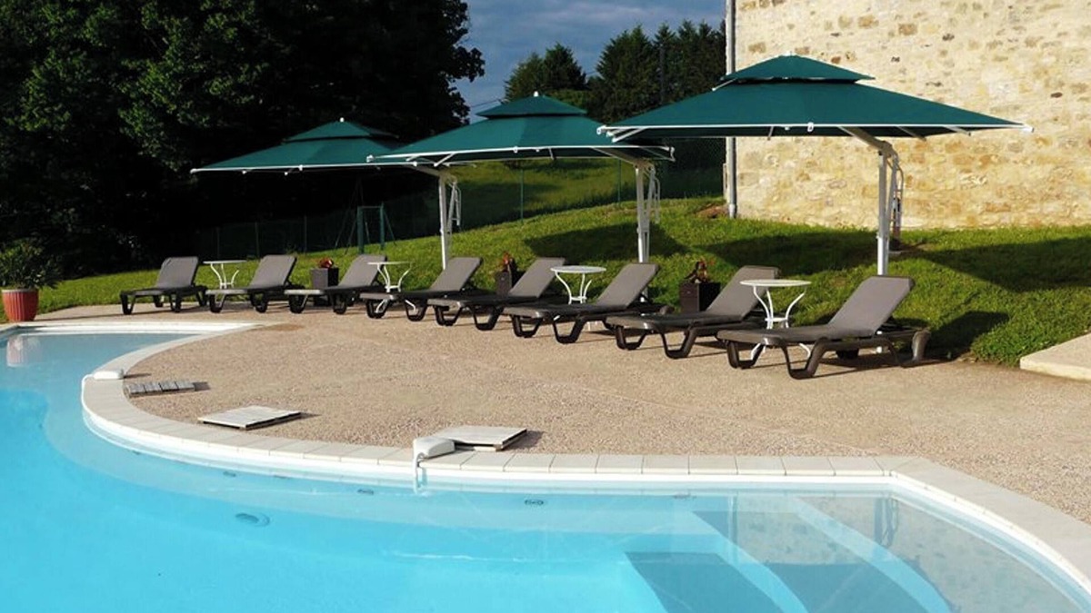 Le Vigan Villa | Homerez - Spacious villa with private pool in Le Vigan 350 m²