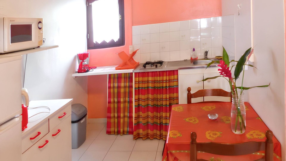 Capesterre-Belle-Eau Apartment | Homerez - Studio in Capesterre Belle Eau