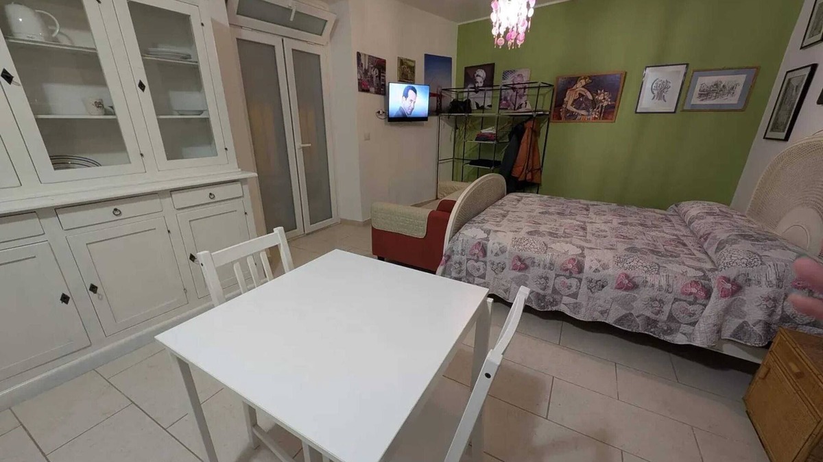 Municipio 4 Apartment | Homerez - Studio Bari, historic centre