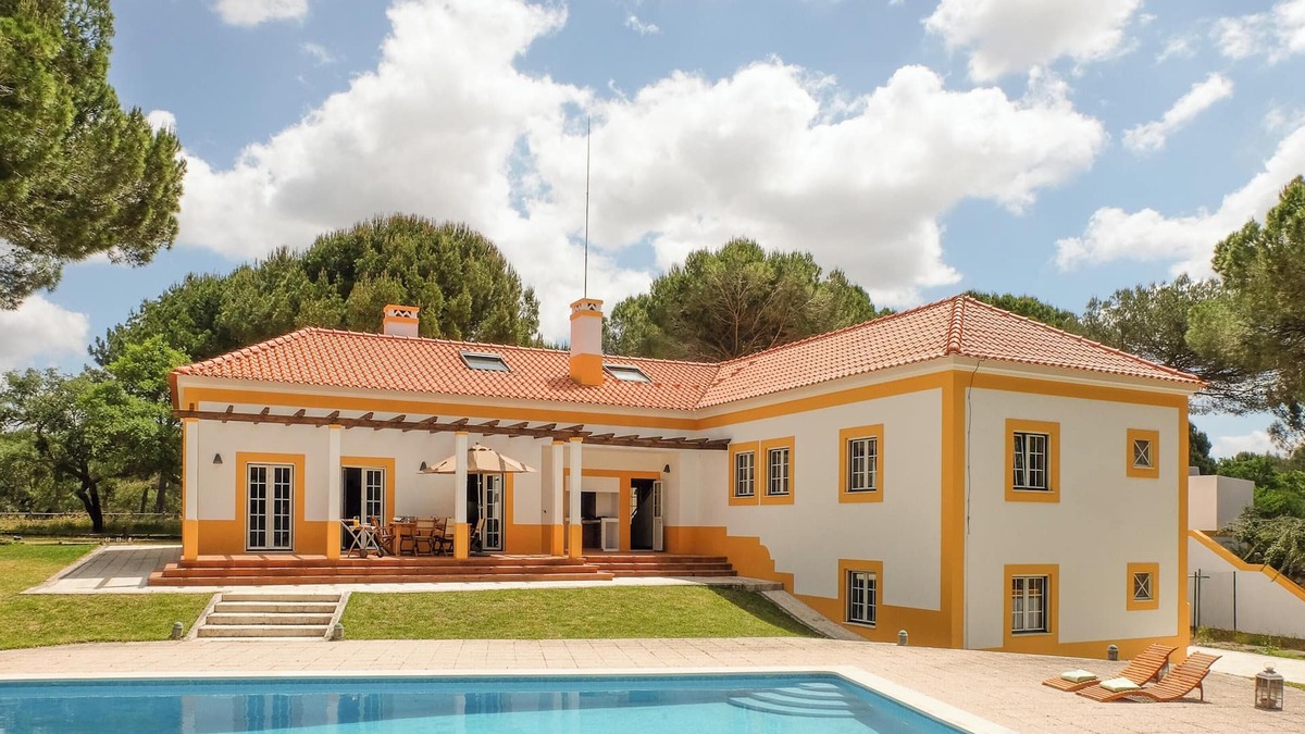 Santa Maria do Castelo Villa | Homerez - Sunny Villa in Comporta with Private Pool