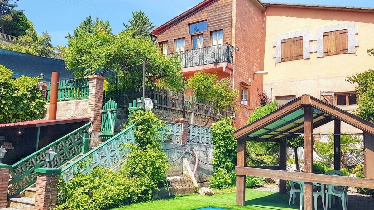 La Puebla de Castro Villa | Homerez - Villa in La Puebla de Castro
