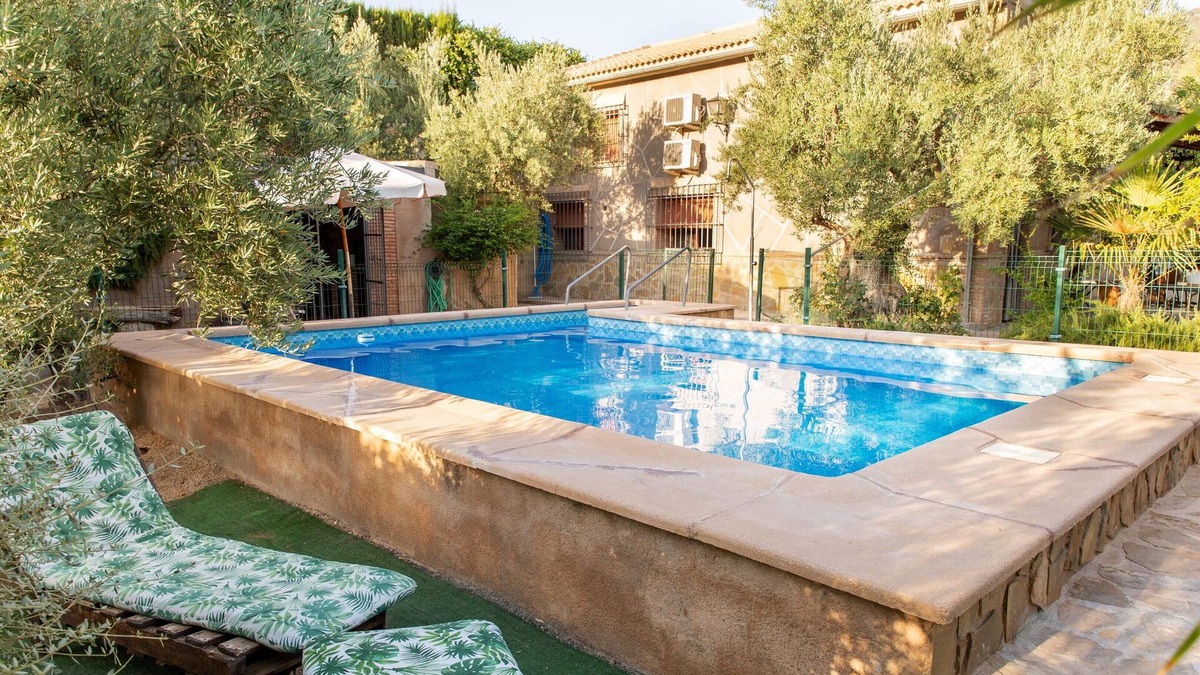 La Guardia de Jaen Villa | Homerez - Villa for 9 ppl. with swimming-pool and garden at La Guardia de Jaen