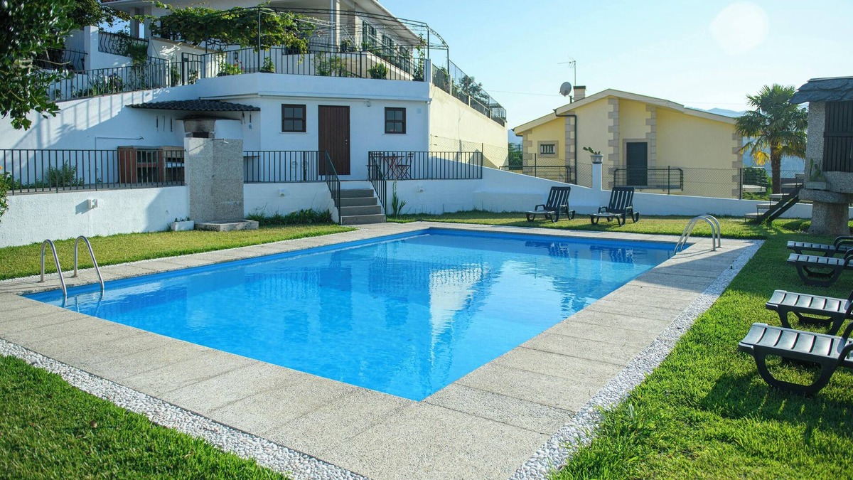 Amarante Villa | Homerez - Villa Amarante with Pool