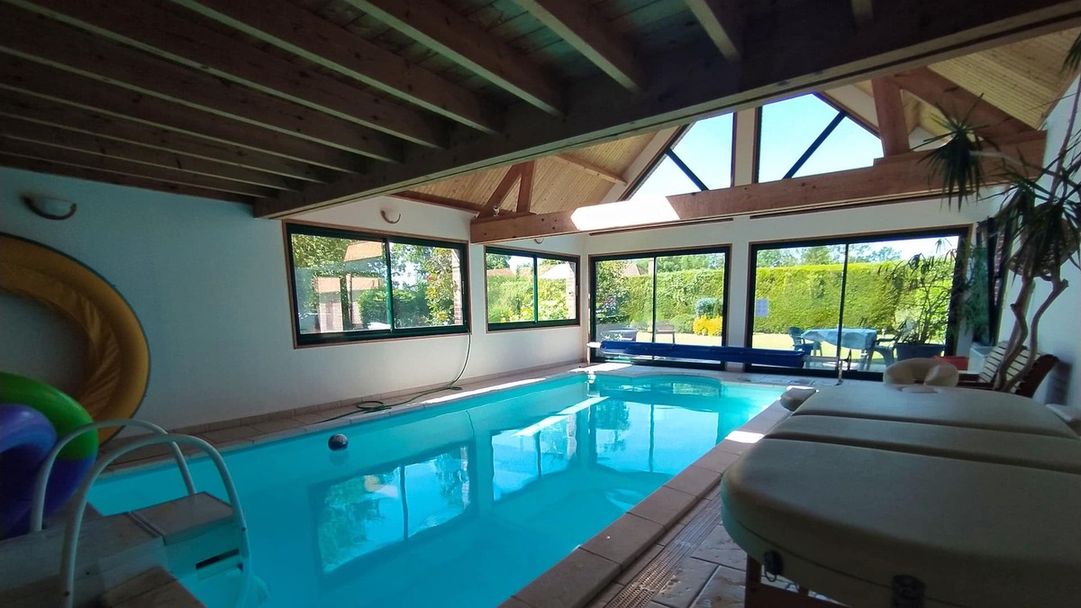 Saint-Augustin Villa | Homerez - Villa for 8 ppl. with swimming-pool and sauna at Saint-Augustin