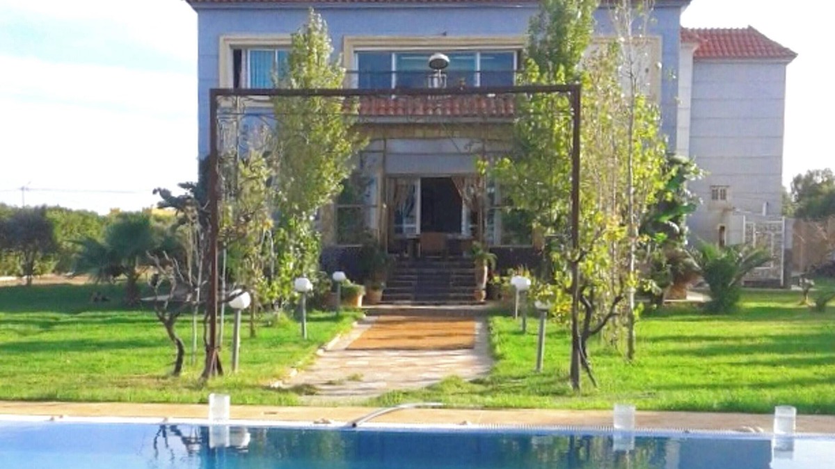 Laghnimyene Villa | Homerez - Villa in Laghnimyene