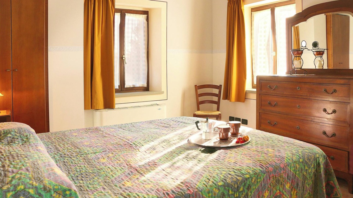 Montecarotto Villa | Homerez - Villa in Montecarotto