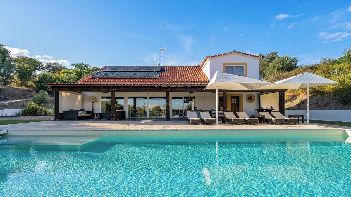 Mora Villa | Homerez - Villa in Mora with Private Pool