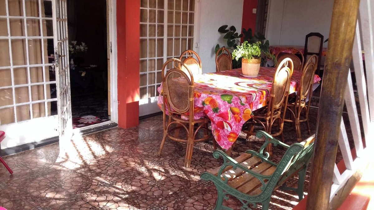 Souillac Villa | Homerez - Villa in Souillac, Seaside.