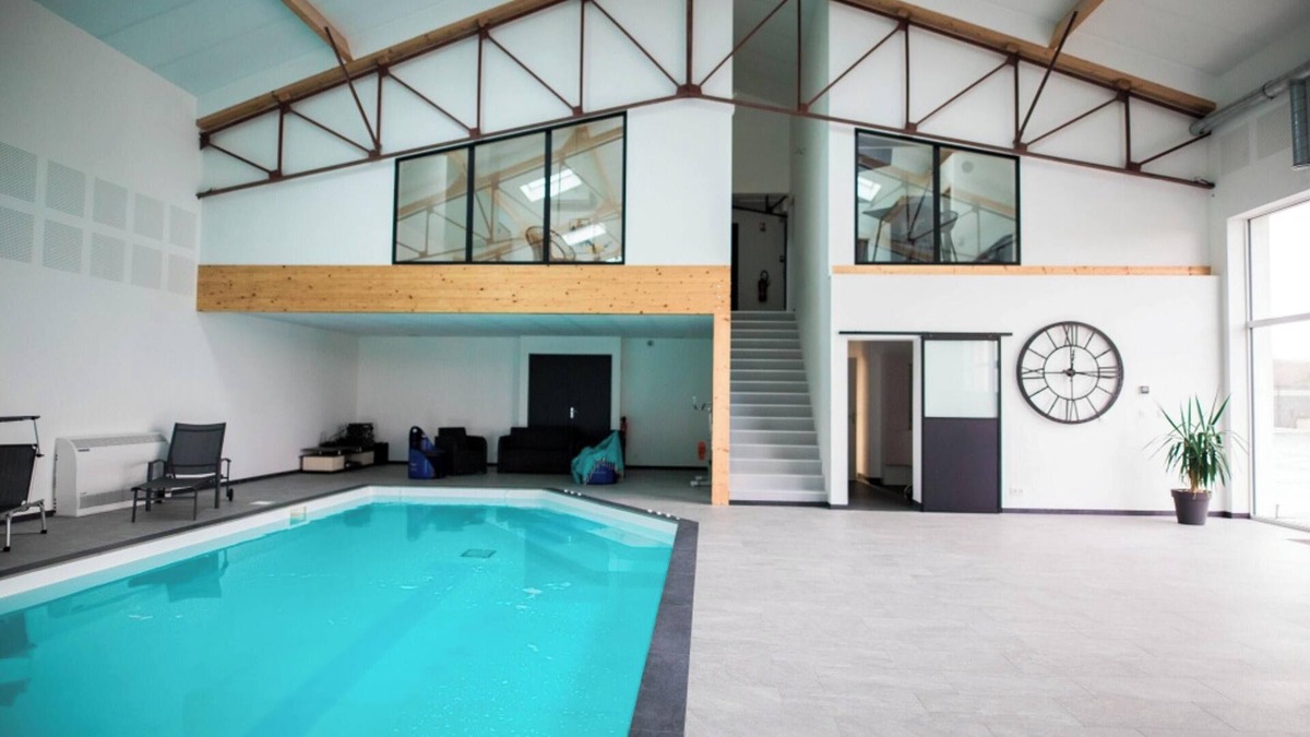 Dollon Villa | Homerez - Villa near Le Mans w/indoor pool