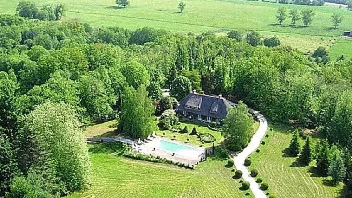 Nexon Villa | Homerez - Villa with private pool in Nexon