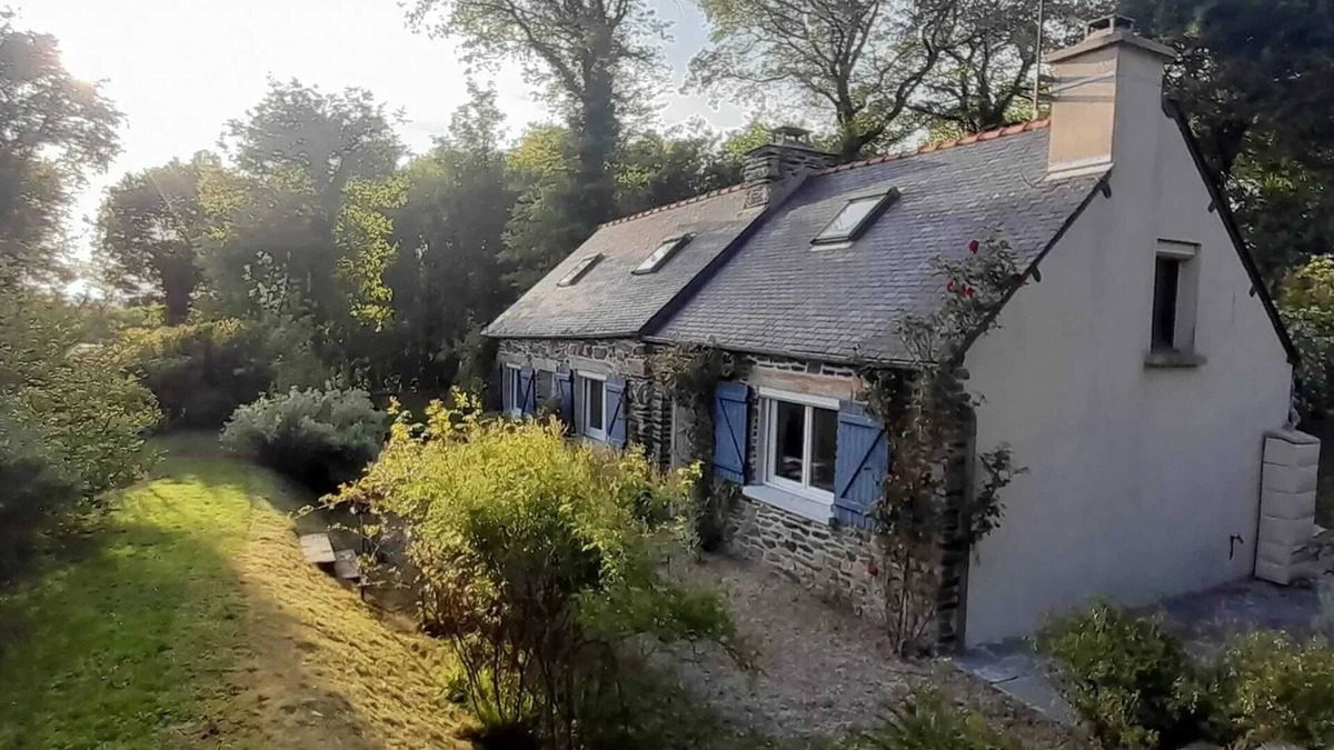 Saint-Gelven House | Homerez - Welcoming House in Bon Repos sur Blavet