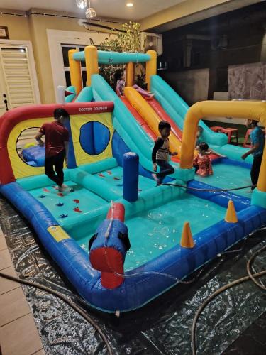 Rembia House | Homestay Adinda Siti Melaka with PLAYPOOL WATERPARK