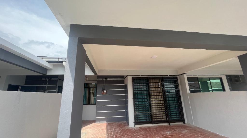 Kuala Krai Villa | Homestay Anggun