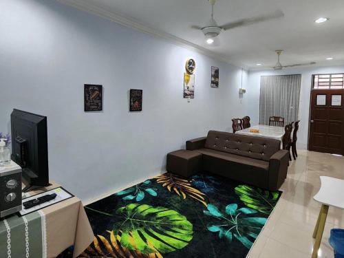 Bachok House | Homestay Aurora Taman Pinggiran Universiti near UMK Bachok