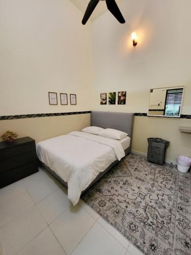 Kampung Bukit Rangin House | Homestay BAYT AL - JAZMY Musliim only