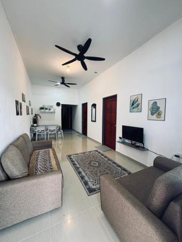 Kampung Tanjung Mas House | Homestay CikguMa 1 - WiFi