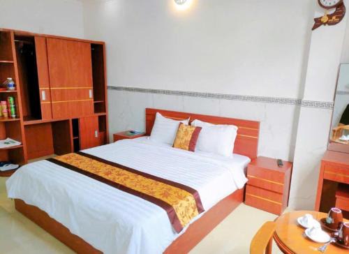 Cao Lanh Hotel | HOMESTAY HOÀNG GIA Có HỒ BƠI