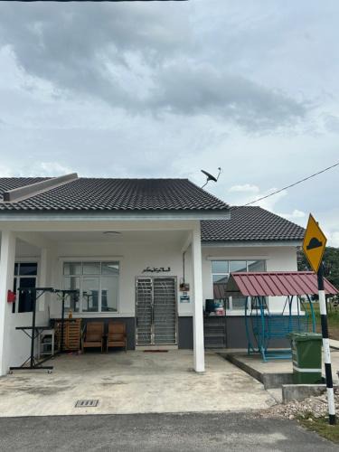 Kuala Rompin Ski Chalet | Homestay Kami Your Home Away from Home