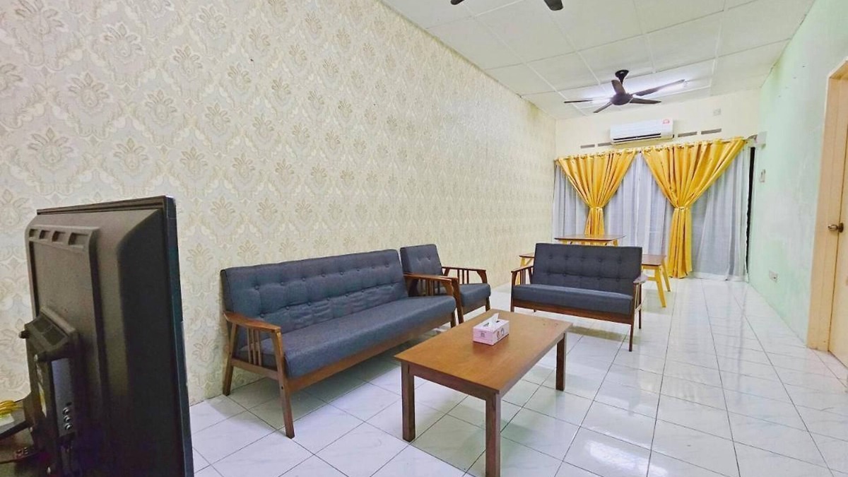 Banting House | Homestay Mahligai Cinta, Taman Banting Baru