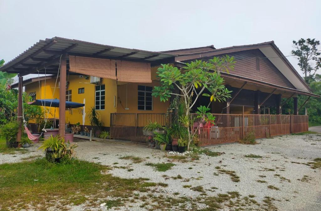 Manir House | Homestay Murah Di Manir, Kuala Terengganu B