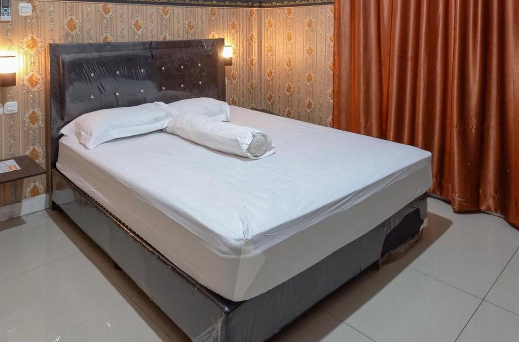 Bitung Hotel | Homestay Singgasana Mitra RedDoorz