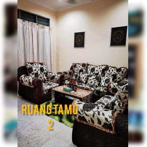 Kampung Sura House | Homestay Teratak Ayahanda Dungun