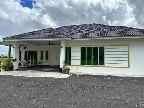 Kangar Villa | Homestay Villa Amyrul