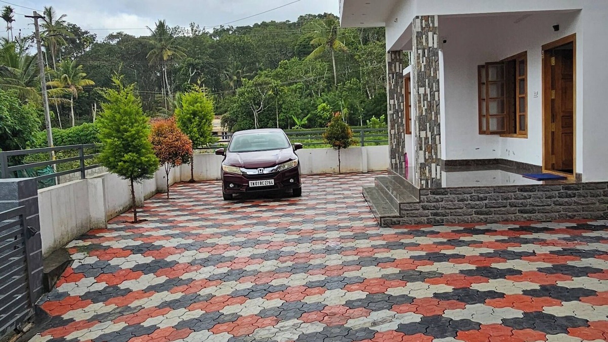 Pirmed Villa | Homestay With Awesome Views and Lovely Stay for Your Family