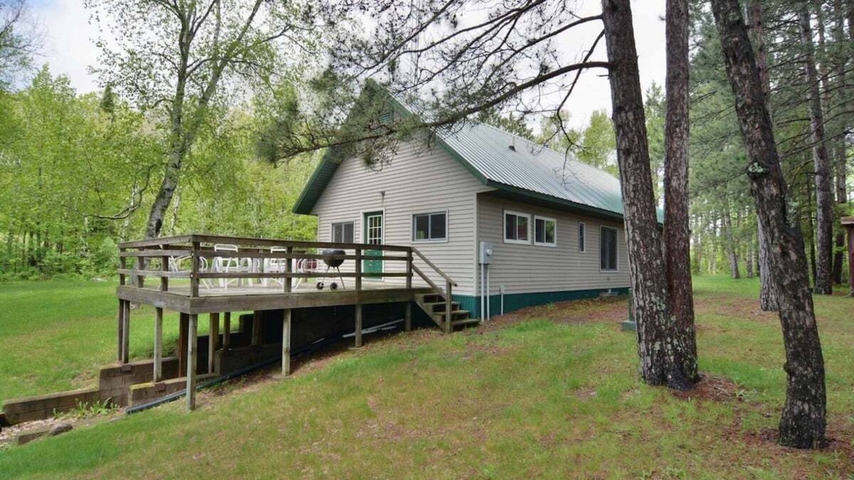 Drummond House | Homestead House ~ Drummond Lake